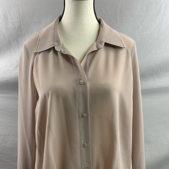 Brian Bailey High Low Blouse - Picture 2 of 6